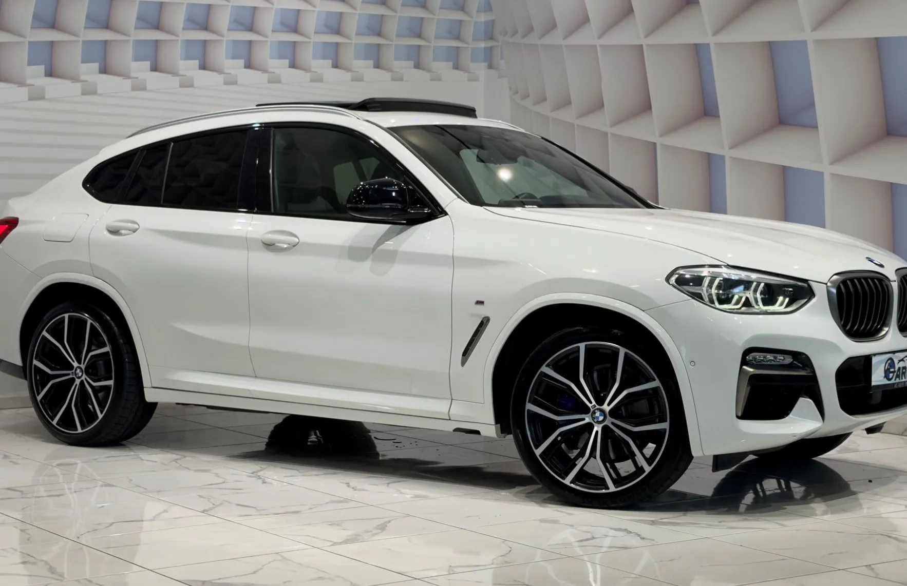 Zunanja slika - BMW X4 - serija : xDrive M40i-RADAR-PANO-KEYLESS-HUD-KAMERA - 7