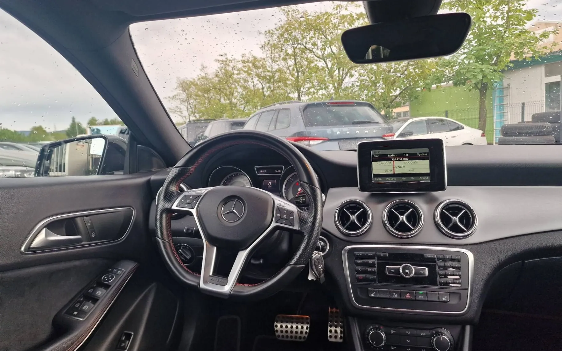 Notranja slika - Mercedes-Benz CLA-Razred - 220 CDI AMG AVT. NA LEASING POLOG 1400 - 7