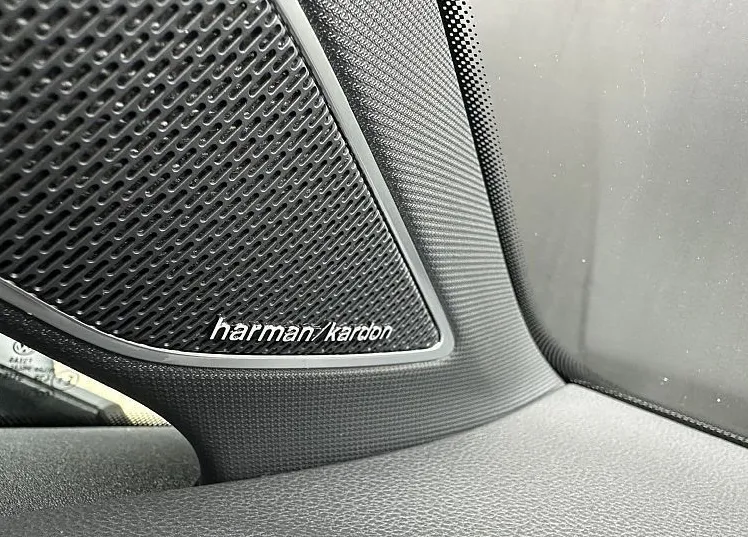 Zunanja slika - VW Golf - GTI DSG-AKTIV.VOLAN-HARMAN-KAMERA-KEYLESS-19COL... - 17