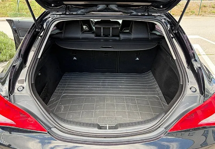 Zunanja slika - Mercedes-Benz CLA-Razred - CLA Shooting Brake CLA 200 d Shooting Brake ZELO LEPO OHRANJEN - 12