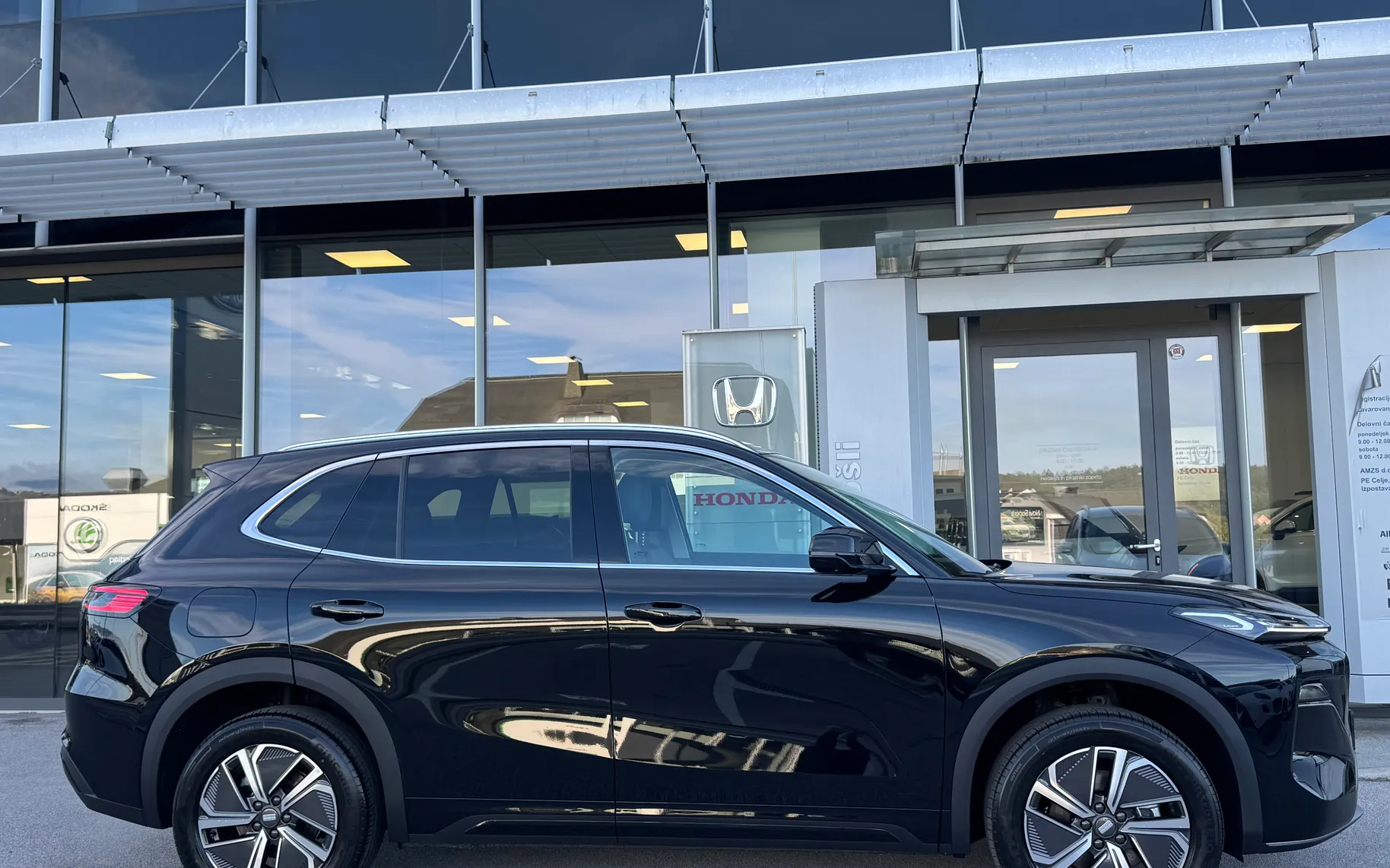 Zunanja slika - Geely StarRay - EM-i Plug-In Hybrid 1.5 Pro Avt. - 5