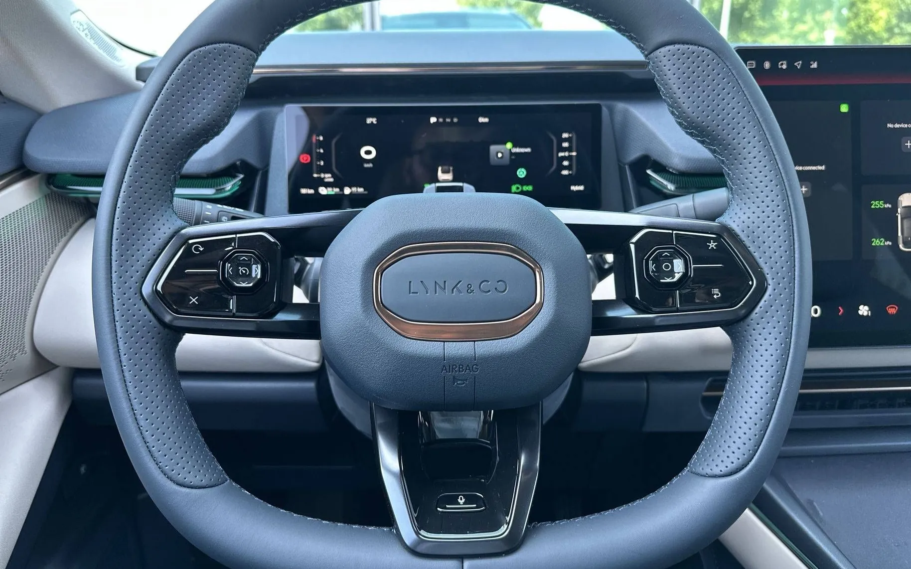 Notranja slika - Lynk & Co 08 - More PHEV... - 14