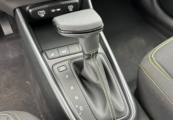 Zunanja slika - Hyundai i20 - 1.0 T-GDI Style DCT°°BLACK LINE°°Winter°°Radar°°Rg - 10