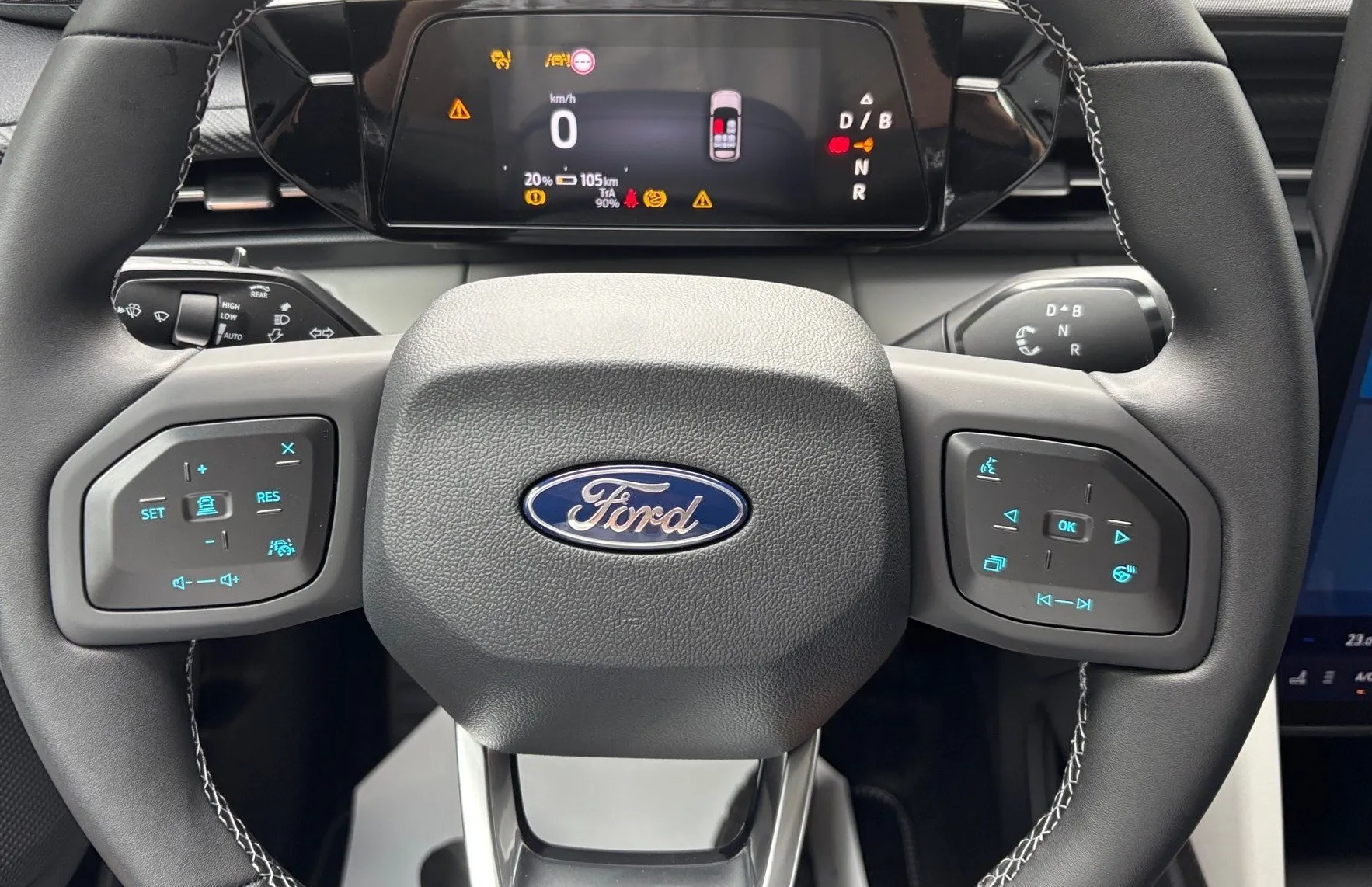 Zunanja slika - Ford Explorer - EV PREMIUM 286PS 79kWh RWD- NA ZALOGI - 9