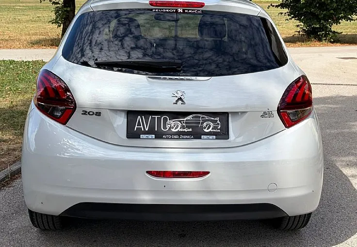 Zunanja slika - Peugeot 208 - 1.2 PureTech Allure - 6
