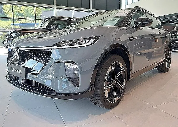 Zunanja slika - Voyah Courage - 4WD 80kWh RADAR+PANORAMA+DAB+8LET+200.000KM Garanc - 3