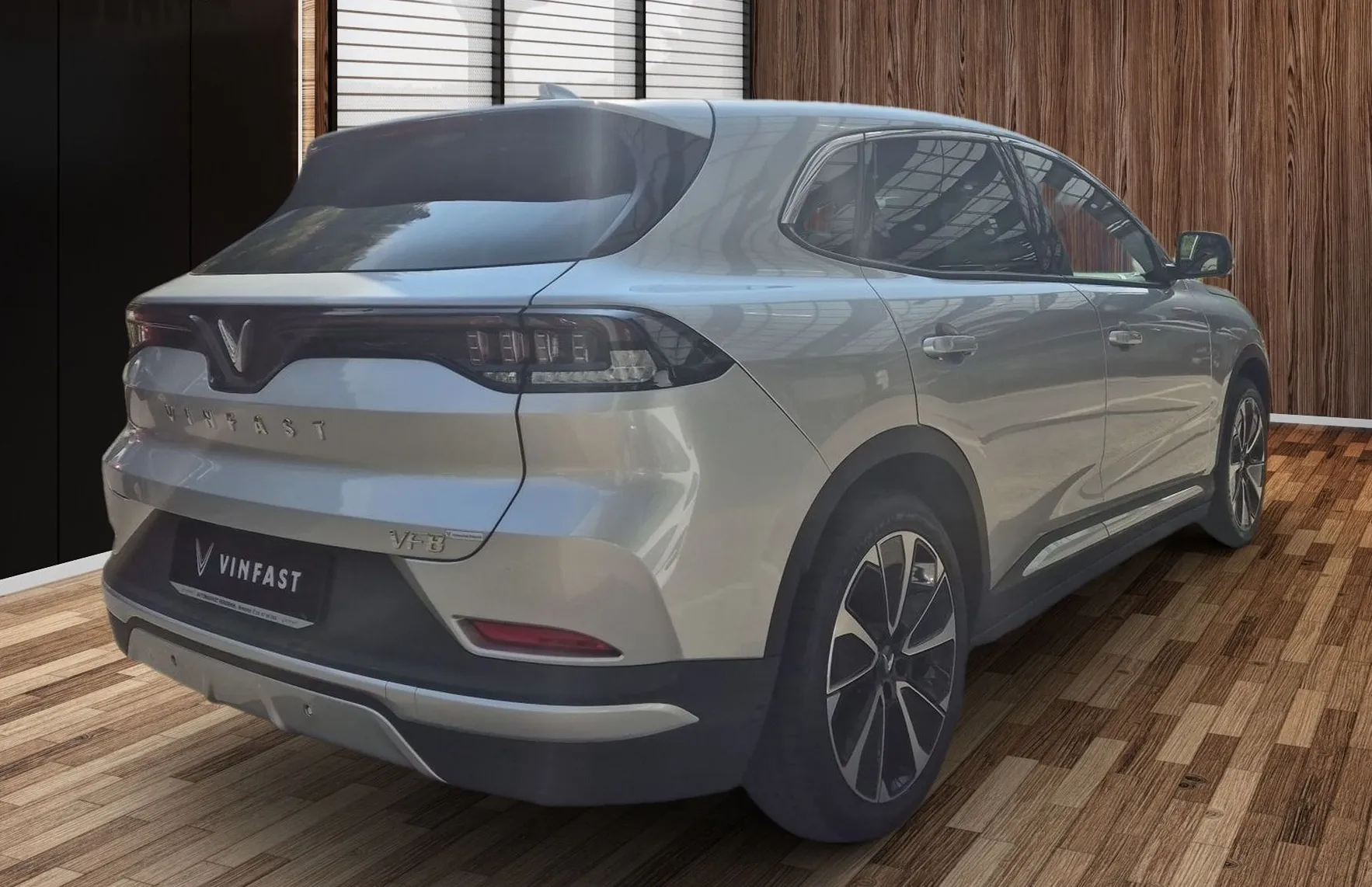Zunanja slika - Vinfast VF8 - PLUS 87.7kWh 408PS AWD-GRATIS POLNILNICA 22KW - 4