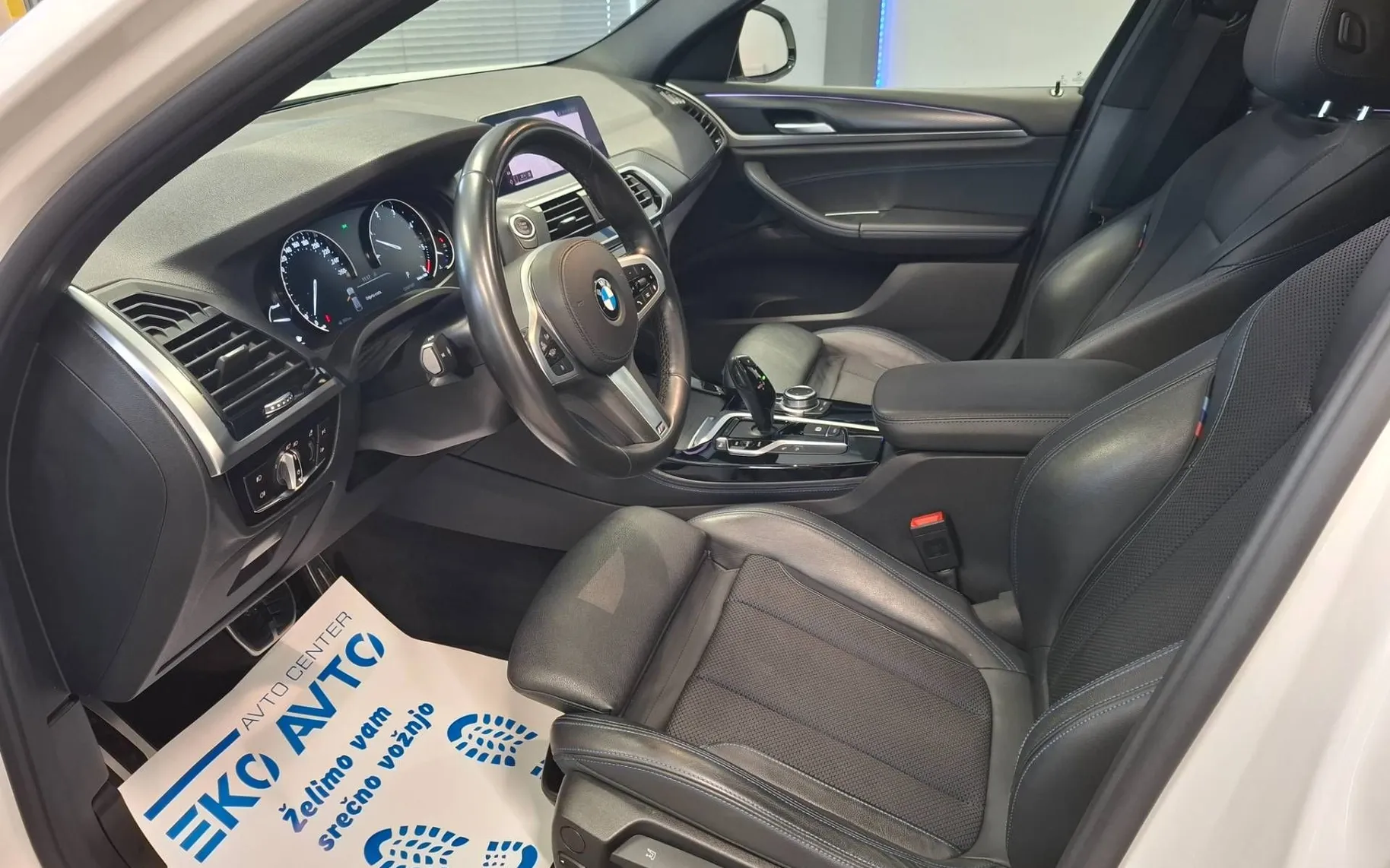 Notranja slika - BMW serija X4: - xDrive20d M SPORT-PANORAMA-LED-VELIKA NAVI-PDC... - 10