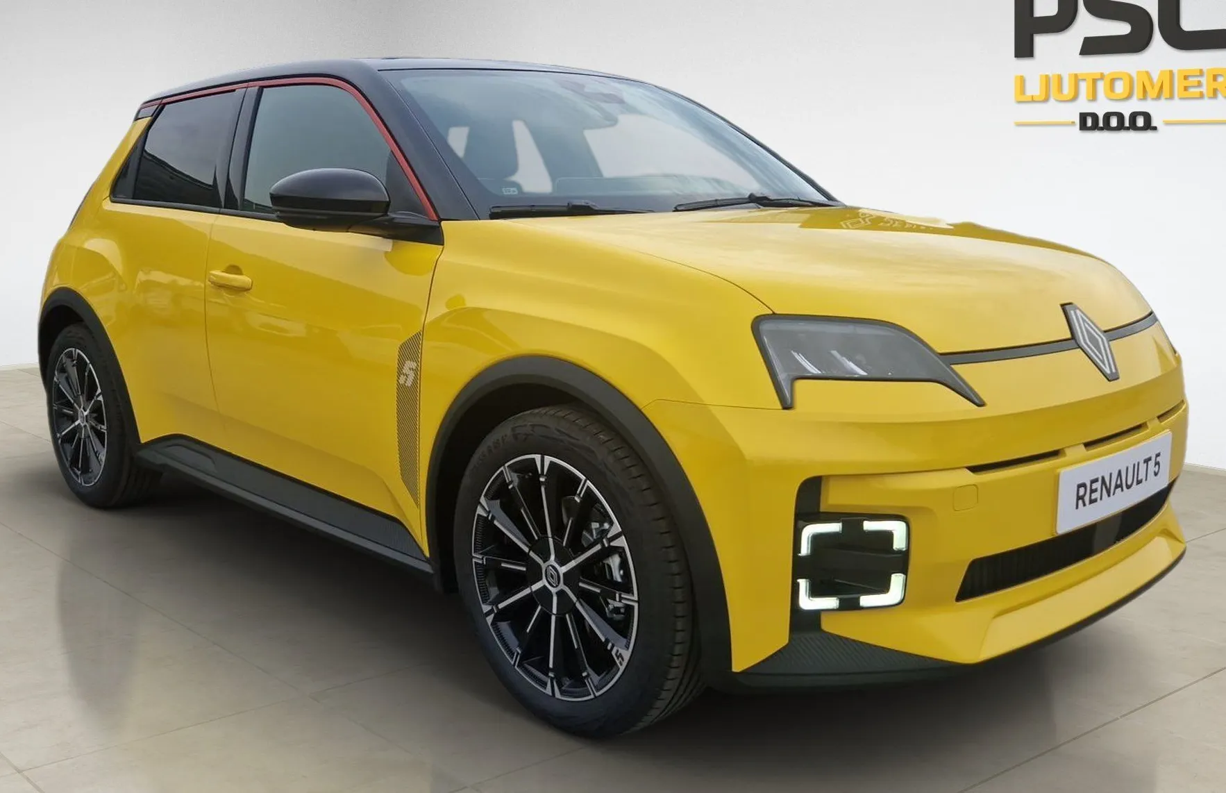 Zunanja slika - Renault 5 E-tech - techno EV40 90kW +  PAKET ZIMA IN UDOBJE - 1