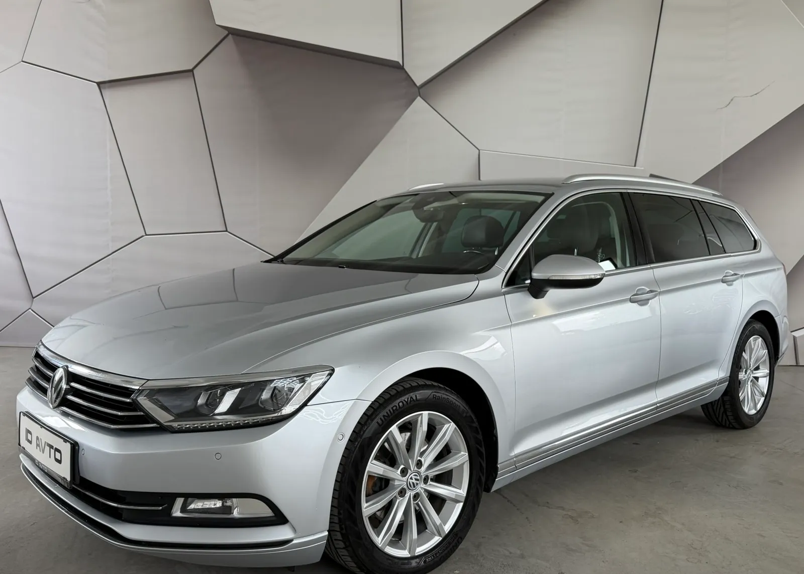 Zunanja slika - Volkswagen Passat - Variant 2,0 TDI BMT Connect DSG - 2