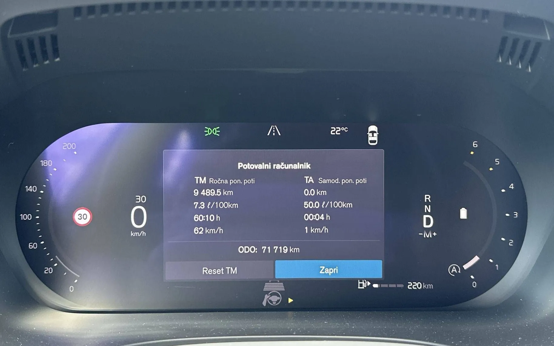 Notranja slika - Volvo XC60 - B4D AWD Plus Bright Avt. - 15