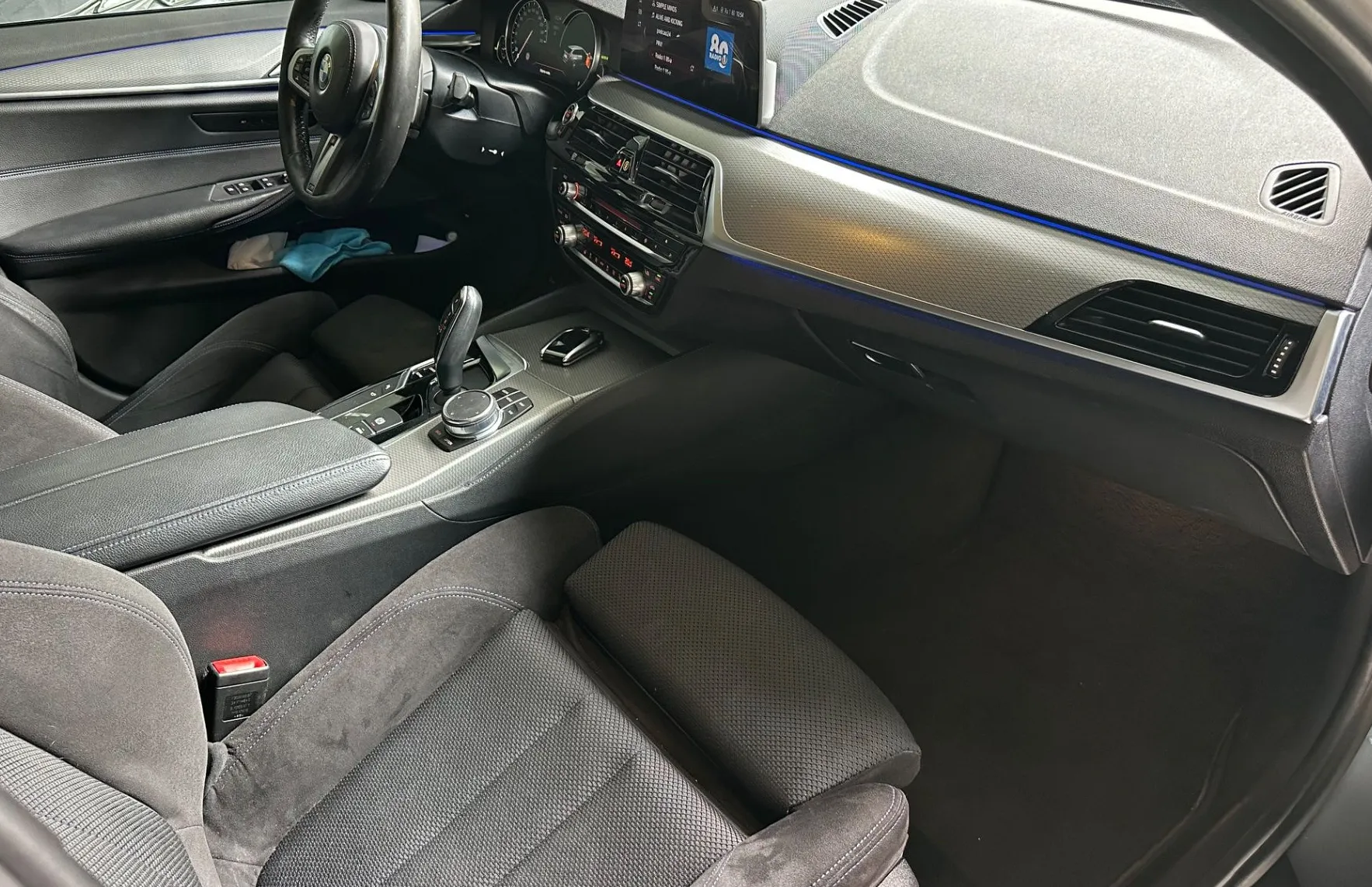 Zunanja slika - BMW Serija 5 - Touring: 540i xDrive MSPORT-PERFORMANCE-ADAPTIVE-PANO-VK - 8