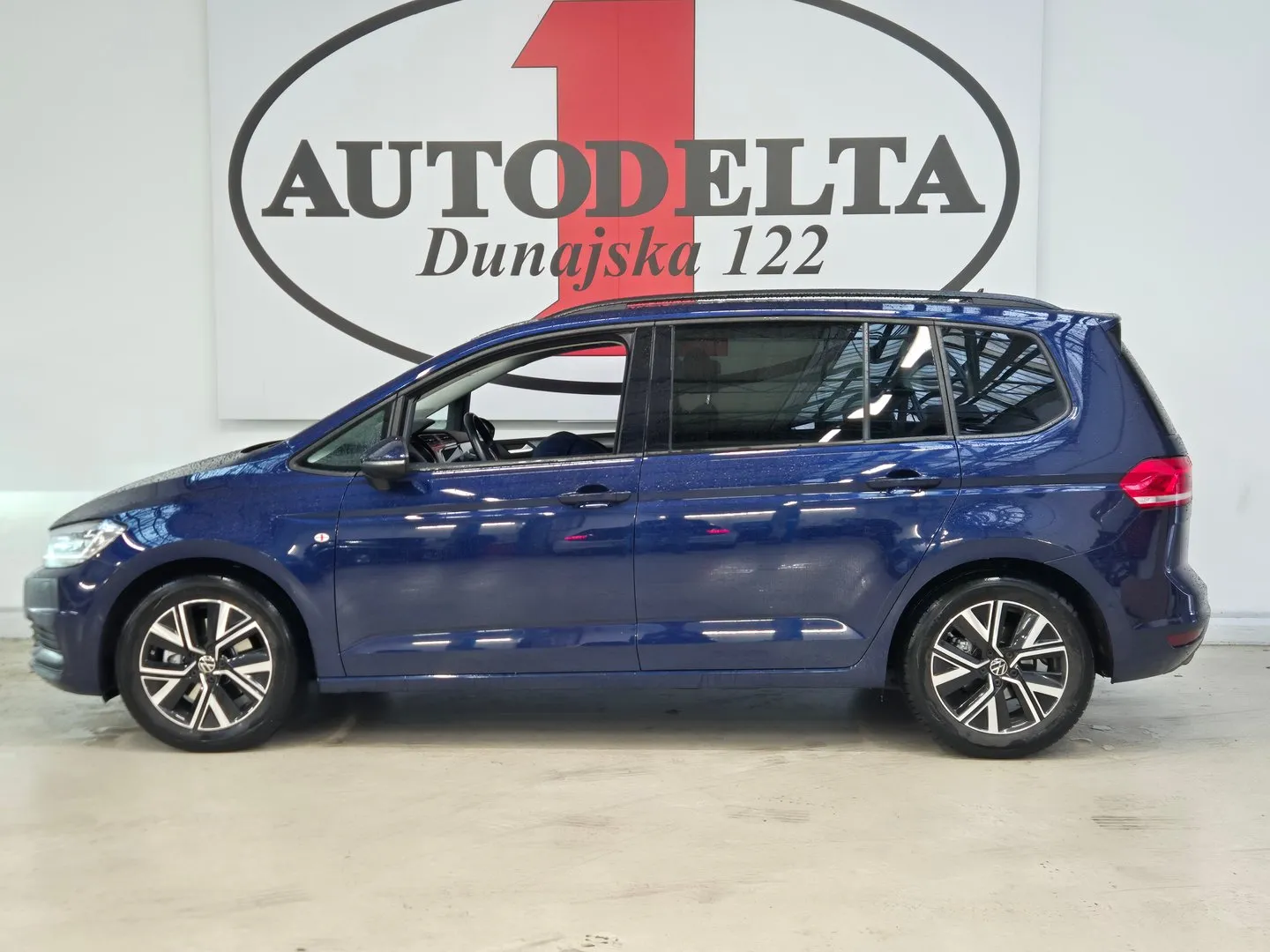 Zunanja slika - Volkswagen Touran - Family 2.0 TDI DSG - 3