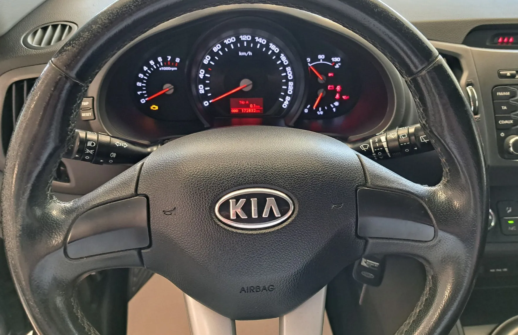 Zunanja slika - KIA Sportage - 2.0 bencinski 120kW Urban-HITRI KREDIT-ODLIČEN- - 12