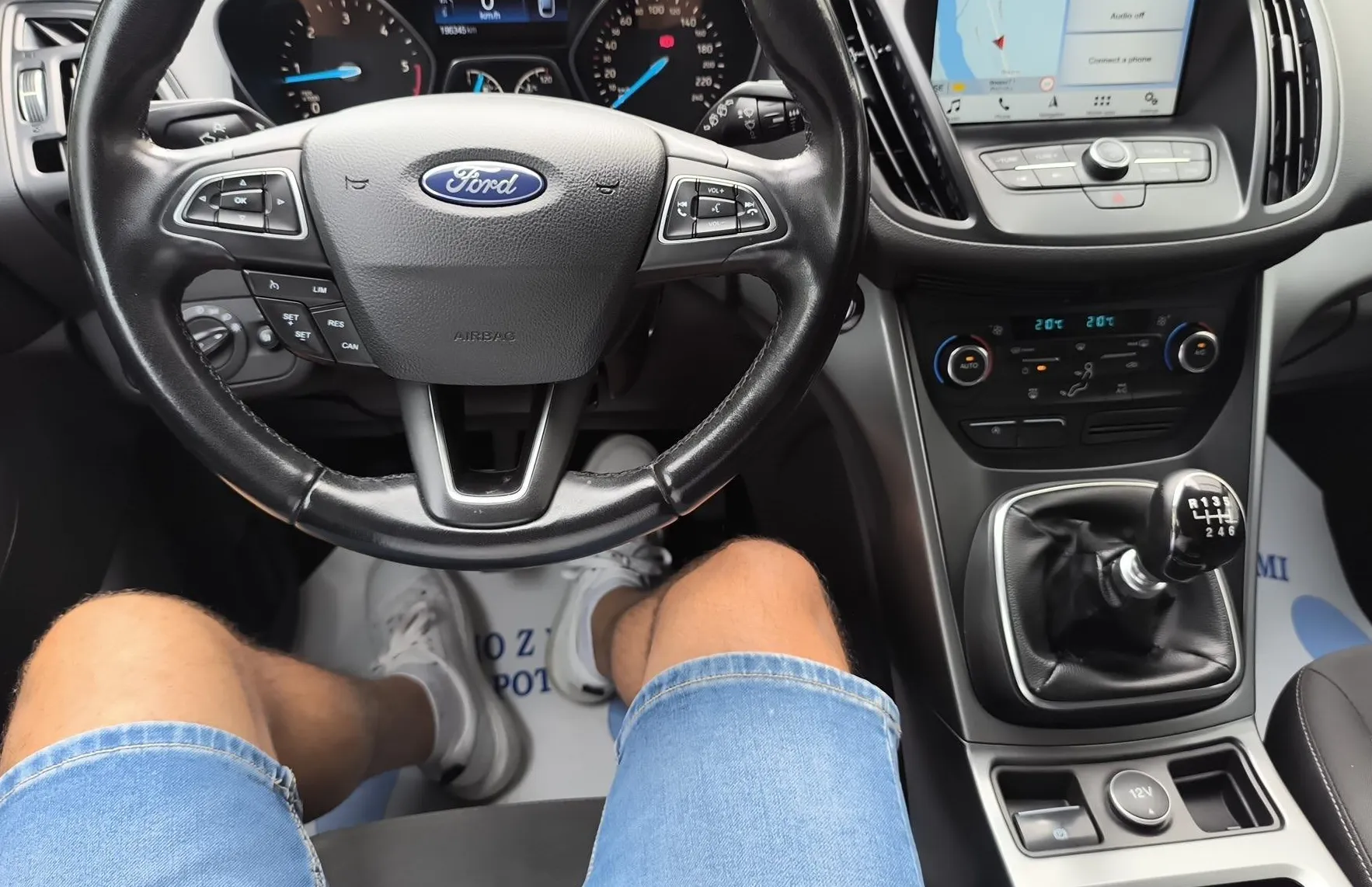 Zunanja slika - Ford Kuga - 4x2 2.0 TDCi Style- SLO-1.LASTNIK-REDNO SERVISIRAN - 11