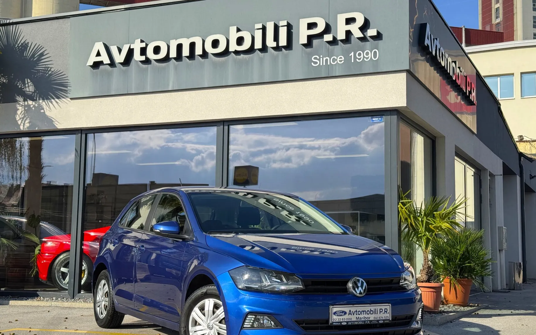 Zunanja slika - Volkswagen Polo - 1.0 TRENDLINE 1.LASTNICA SLO OGREVANA SEDEŽA - 3