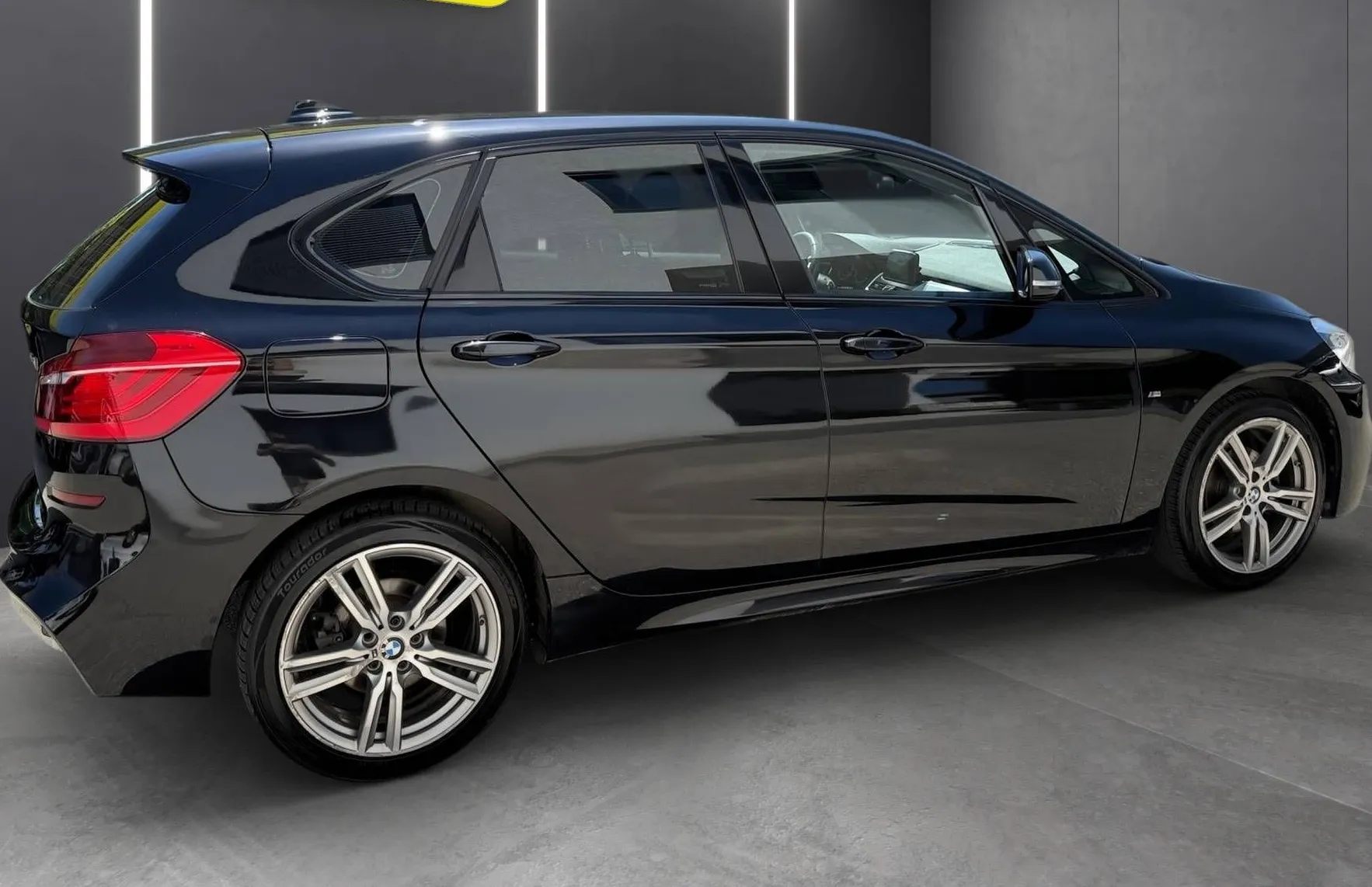 Zunanja slika - BMW Serija 2 - Active Tourer: 216i M SPORT PAKET LED NAVI TEMP ALCANTAR - 7