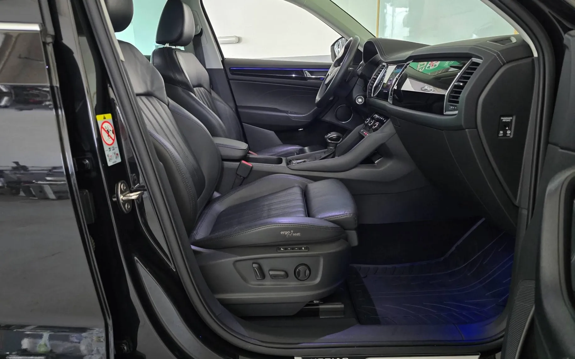 Notranja slika - Škoda Kodiaq - 2.0 TDI L K DSG - Matrix.360kam.Canton.asistence - 18