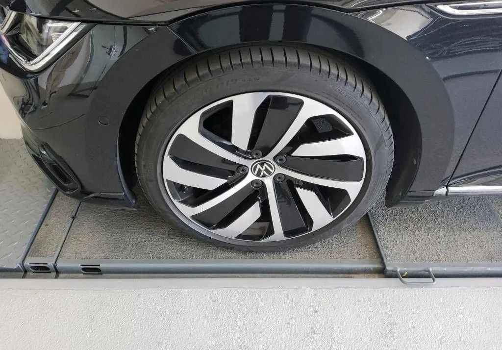 Zunanja slika - Volkswagen Arteon Shooting Brake - Arteon SB 4motion 2.0 TDI BMT R-Line DSG - 5