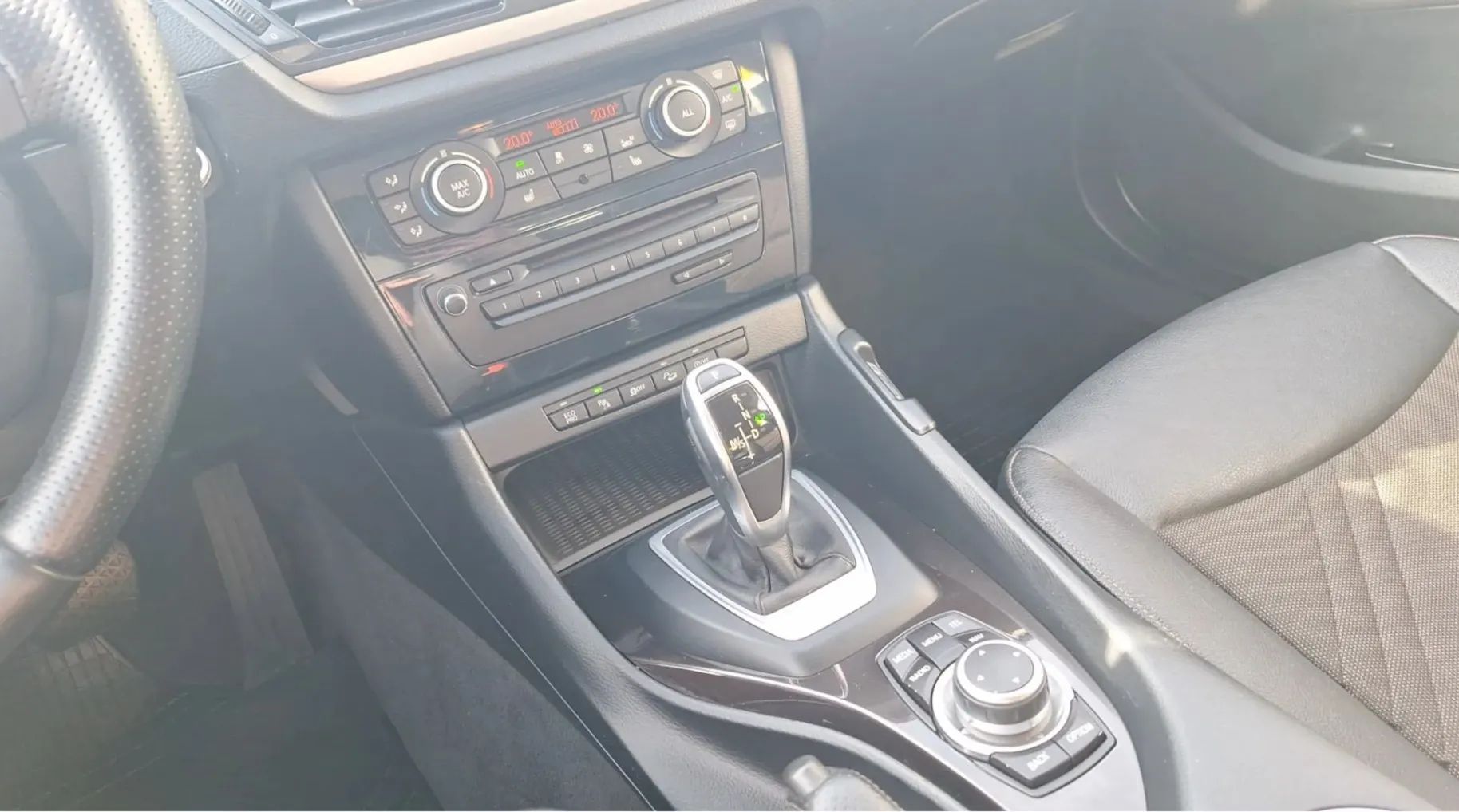 Zunanja slika - BMW X1 - serija :  xDrive18d xLine AUT. 1.lastnik SLO - 12