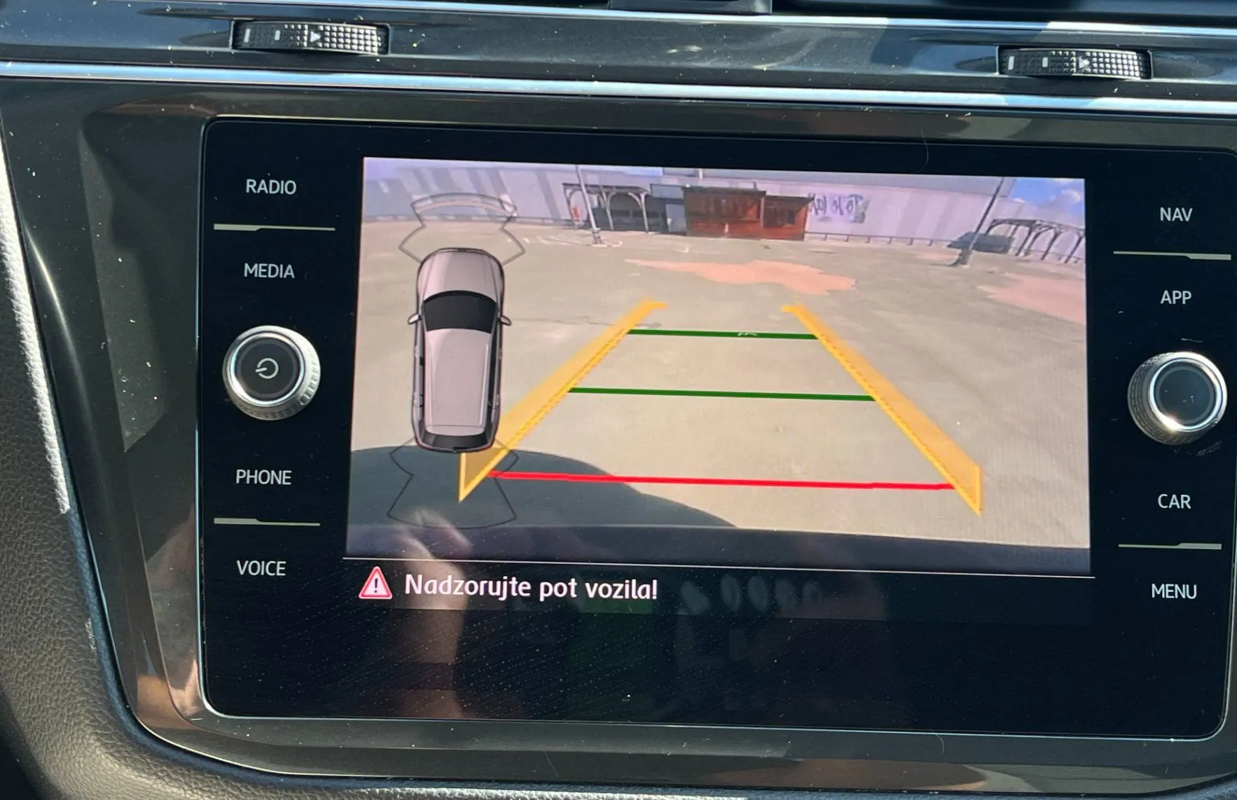 Zunanja slika - VW Tiguan - 2.0 TDI BMT Comfort Edition LED. NAVI. VZR. KAM. - 19