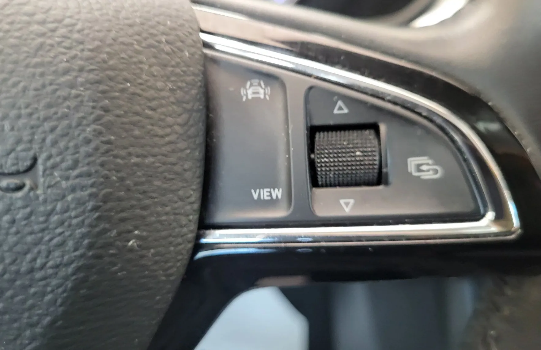 Zunanja slika - Škoda Superb - Combi 2.0 TDI DSG slo-pdc-alu-acc-led-el.paket - 11