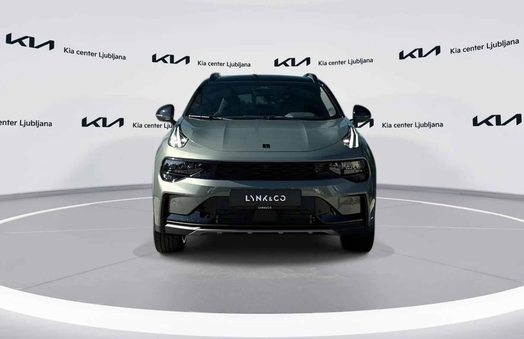 Zunanja slika - Lynk & Co 01 - 1.5 TD Plug-In Hibrid More - 2
