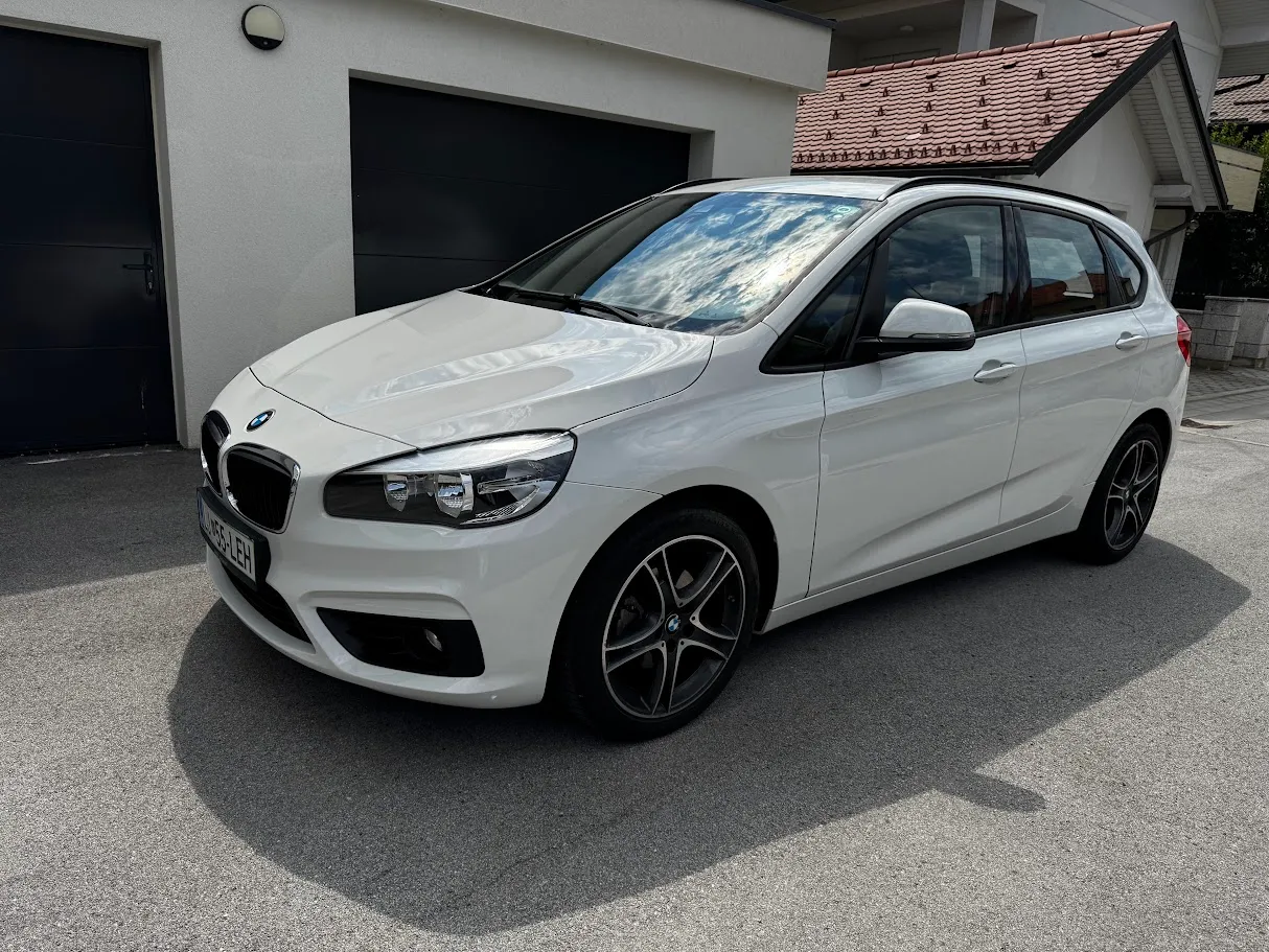Zunanja slika - BMW Serija 2 - 216d Active Tourer - 1
