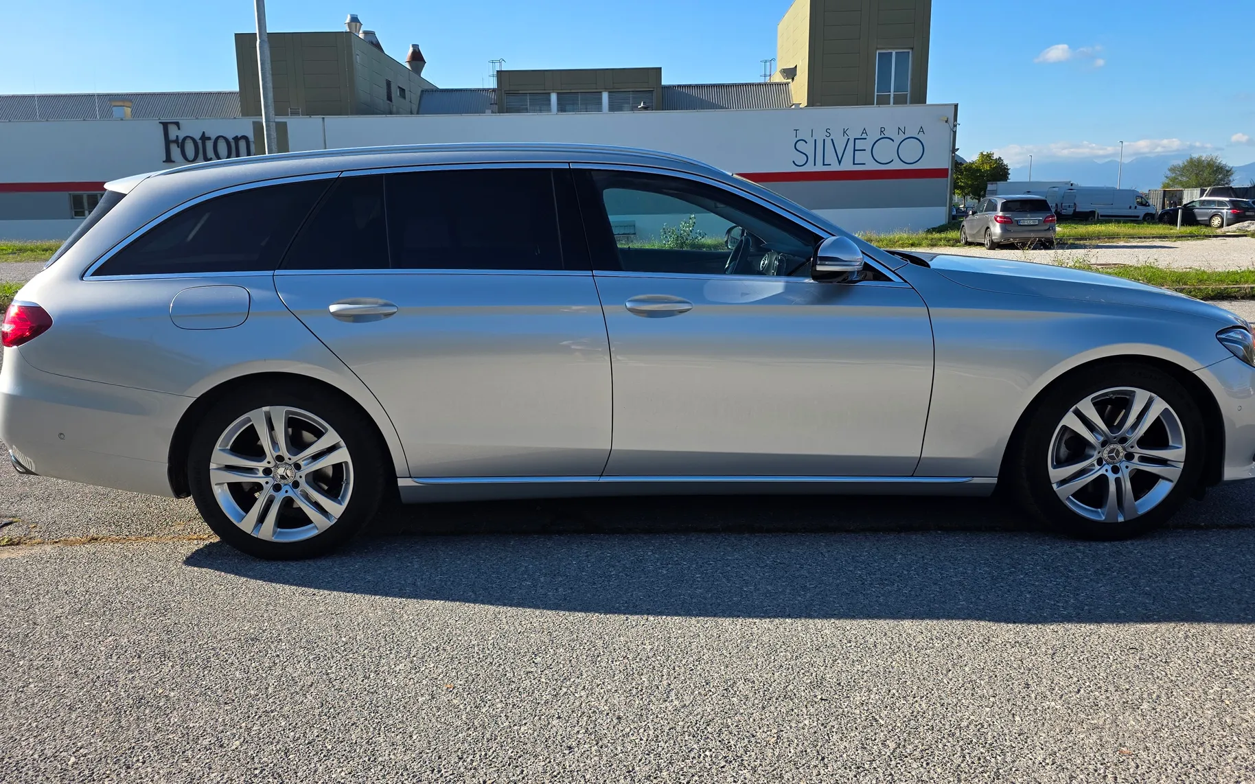 Zunanja slika - Mercedes-Benz E-Razred - E 220 dT - 7