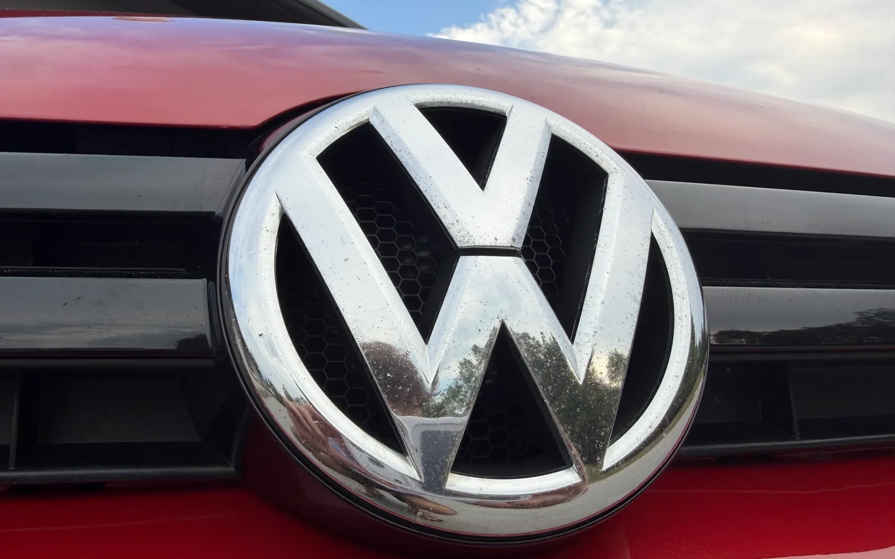 Zunanja slika - Volkswagen Golf - 1.6 TDI 1.LASTNIK SLO.VOZILO KLIMA ALU 17 - 8