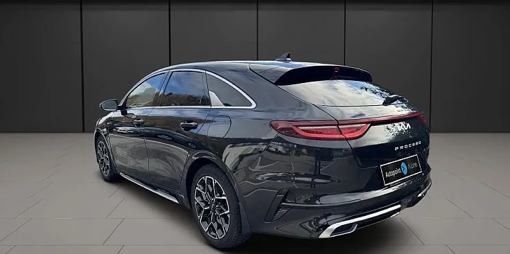 Zunanja slika - KIA ProCeed - 1.5 T-GDi 117.5kW GT-Line ISG DCT - 4