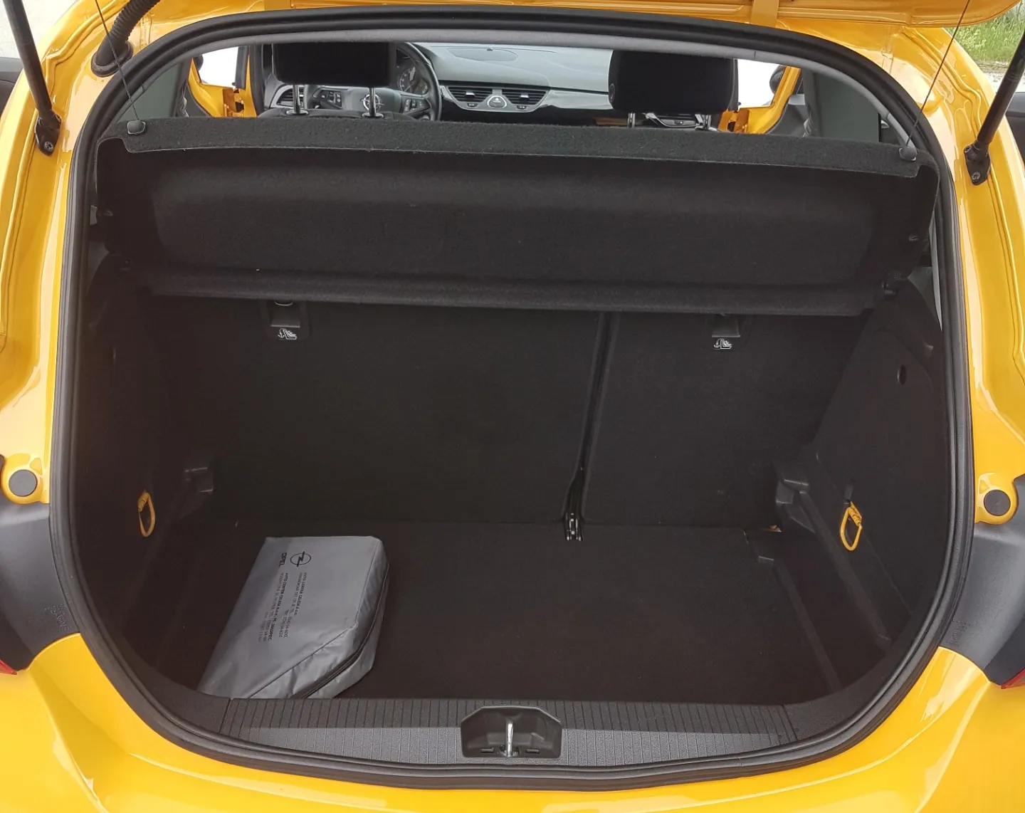 Zunanja slika - Opel Corsa - 1,4 Turbo Cosmo Start/Stop - 9