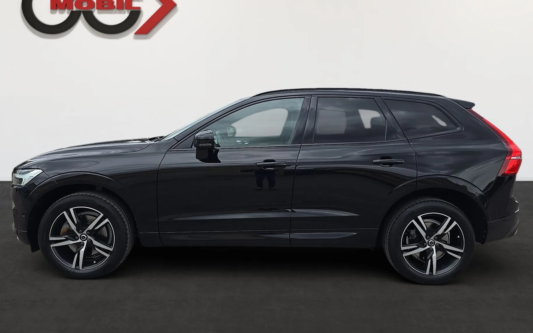 Zunanja slika - Volvo XC60 - B4 D R-design 145 Avt. - 8