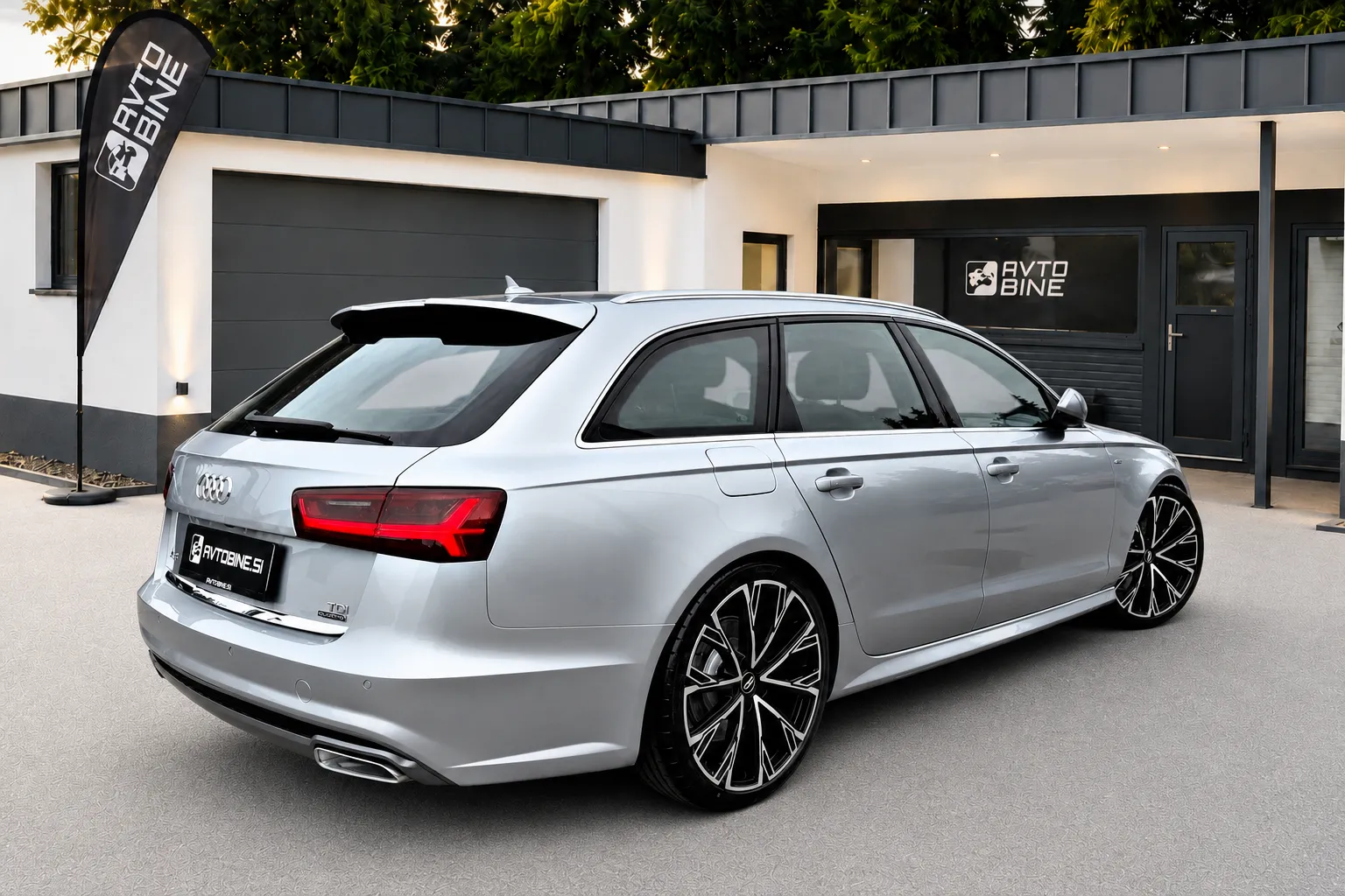 Notranja slika - Audi A6 Avant - 3.0 TDI  QUATTRO-235KW-BI-TURBO-MATRIX-NAVI-S LI - 20