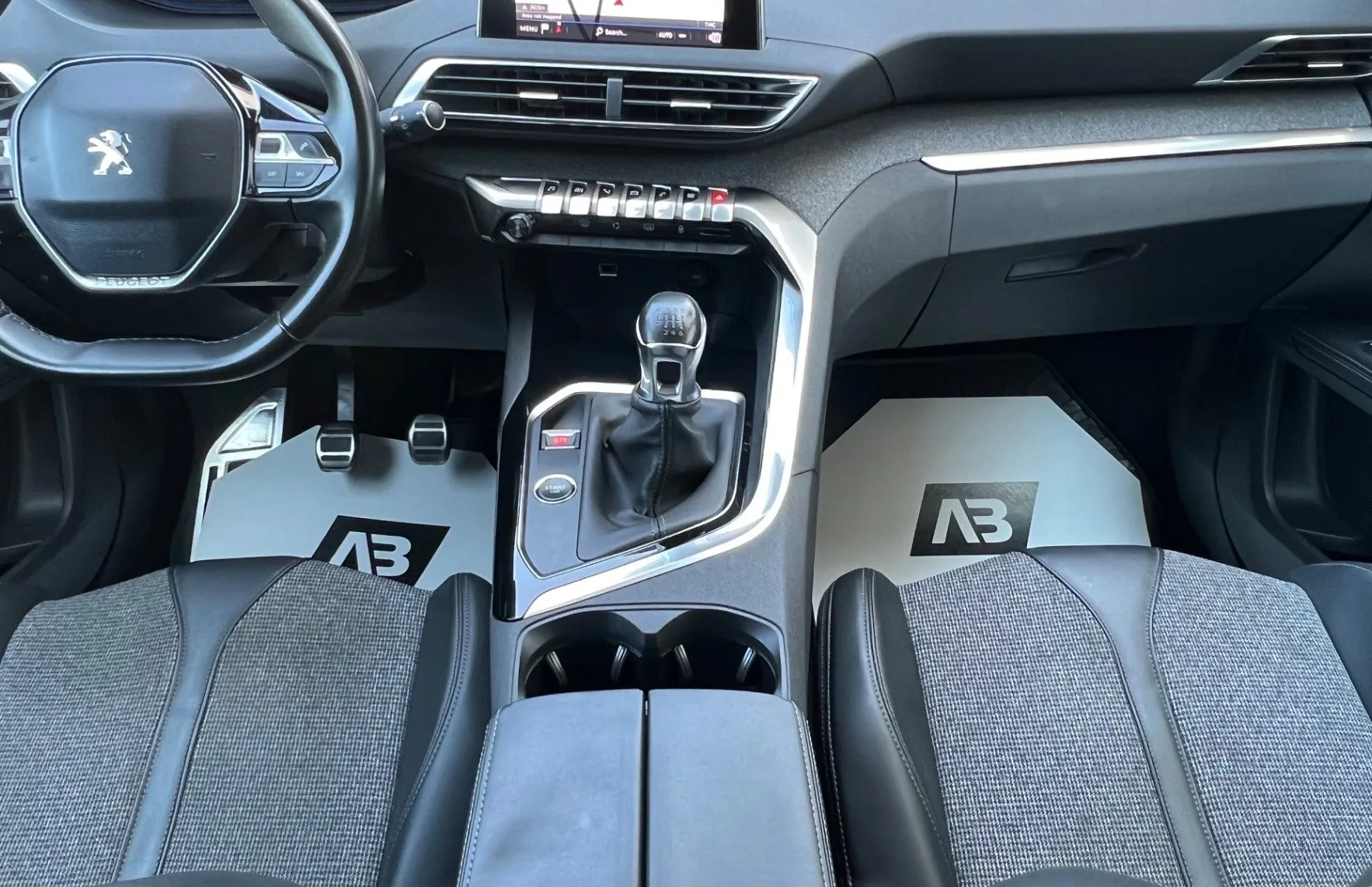 Zunanja slika - Peugeot 5008 - ALLURE+SLO+FULL LED+ALU+KEYLESS GO+HI-FI - 12