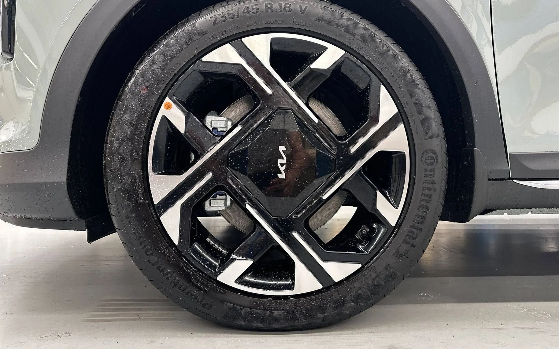 Notranja slika - KIA XCeed - 1.6 T-GDI EX-Line 7 DCT - 9