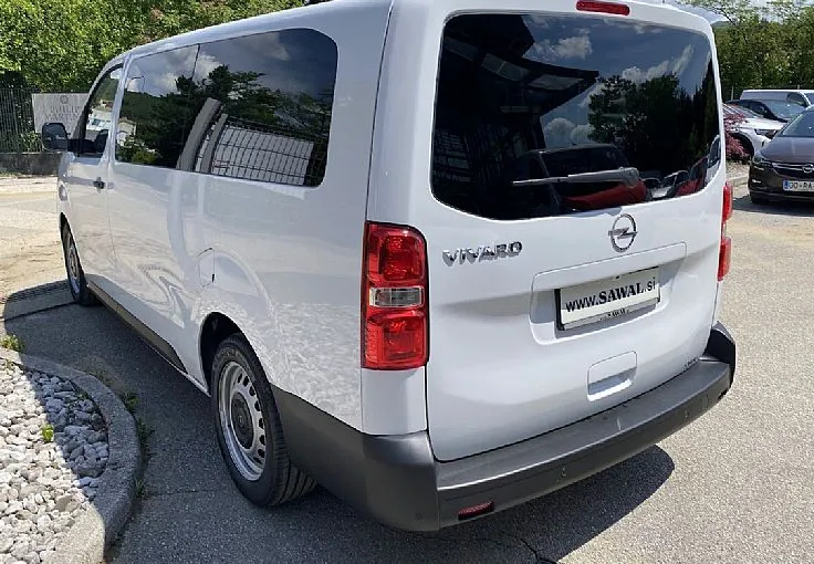 Zunanja slika - Opel Zafira - VIVARO L 2.2CDTI 180KM AVT. 9 SEDEŽEV - AKCIJA MAJ - 3