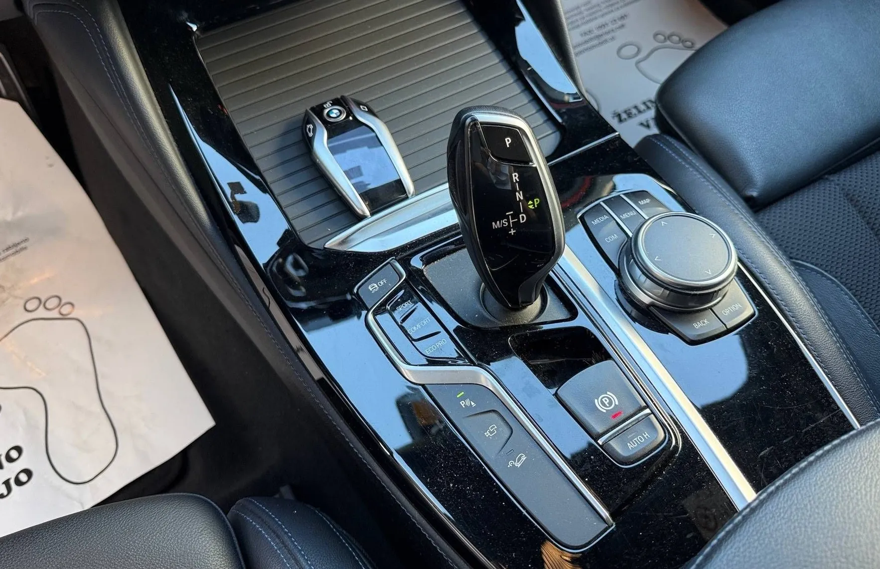 Zunanja slika - BMW X4 - serija : xDrive30d M PAKET FULL LED 360 KAMERA TEM NAVI T - 17