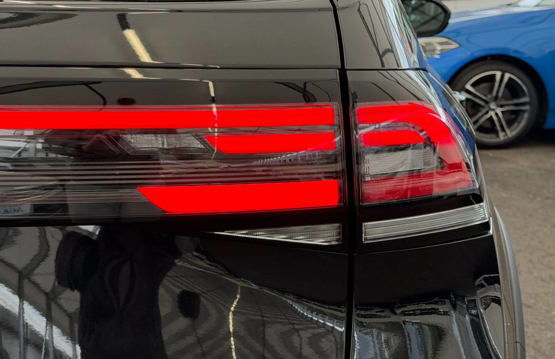 Zunanja slika - Volkswagen Taigo - 4JOY 1.0TSI SLO 1.Lastnik VIRTUAL-OGR. SEDEŽA - 5