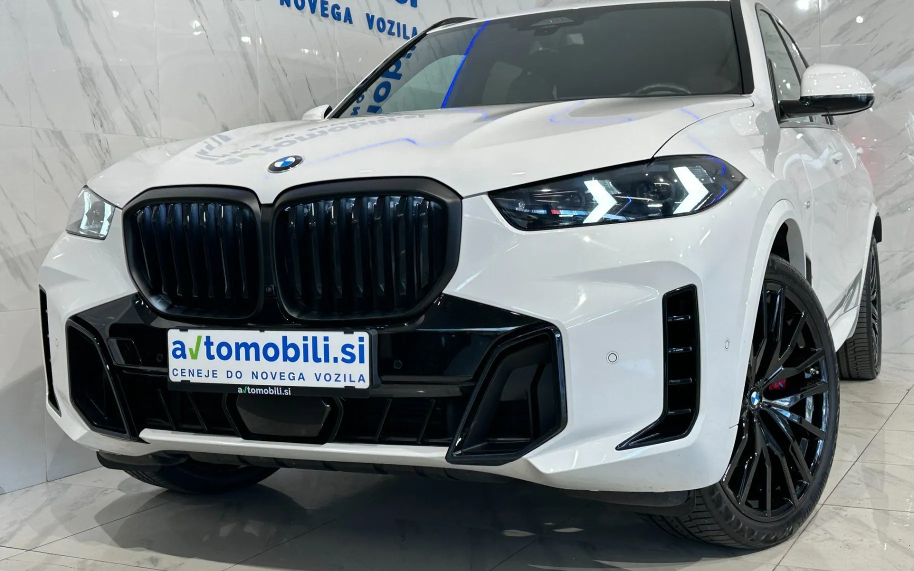 Zunanja slika - BMW serija X5: - xDrive30d|M-Pro|R22|IconcG|Kljuka|HUD|Harman|360K. - 3