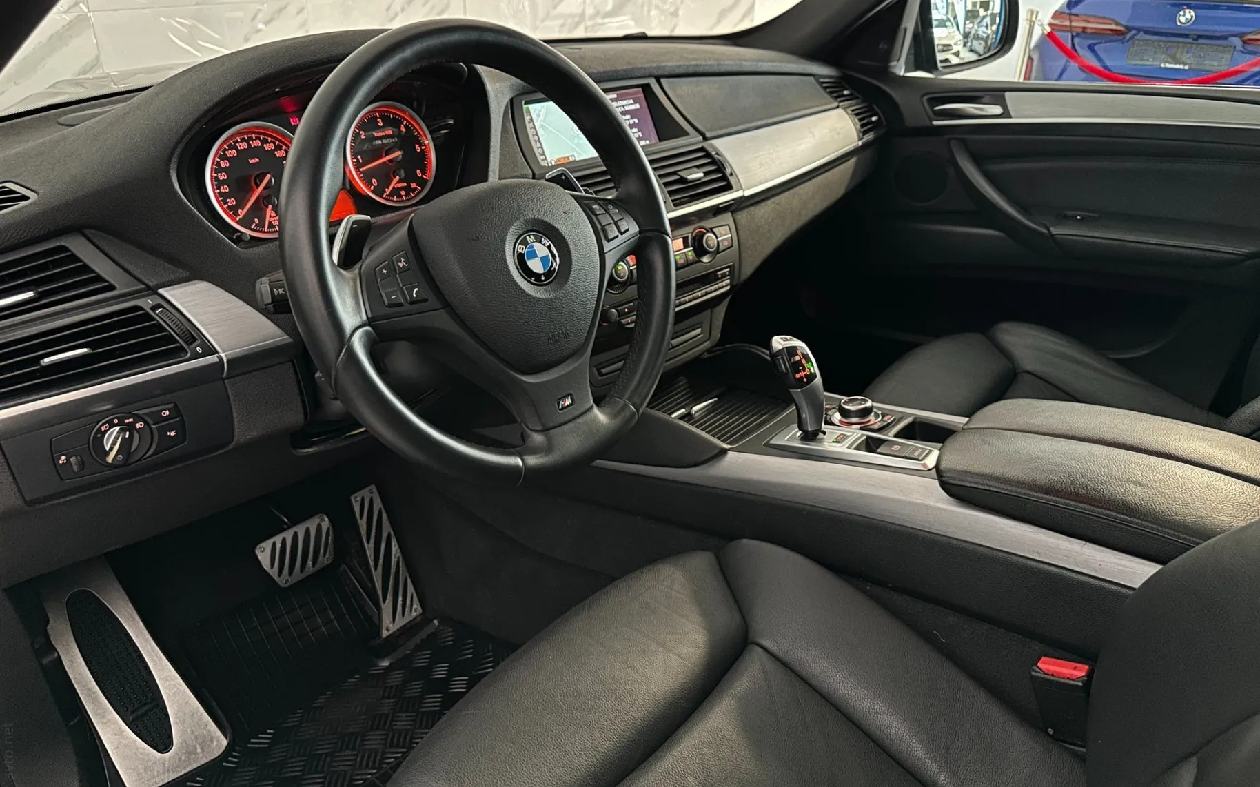 Notranja slika - BMW serija X6: - M50d xD|Pano|Kamera|Memory|HUD|Gretje|Garancija|.. - 8