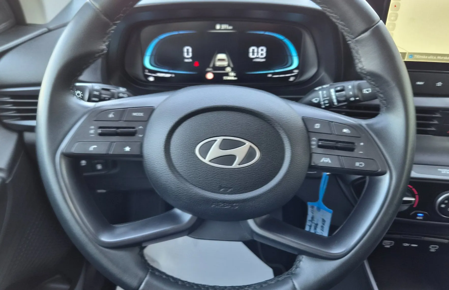 Zunanja slika - Hyundai Bayon - 1.2 MPI slo-1 last-tov.garancija-kamera-ac-pdc-... - 13