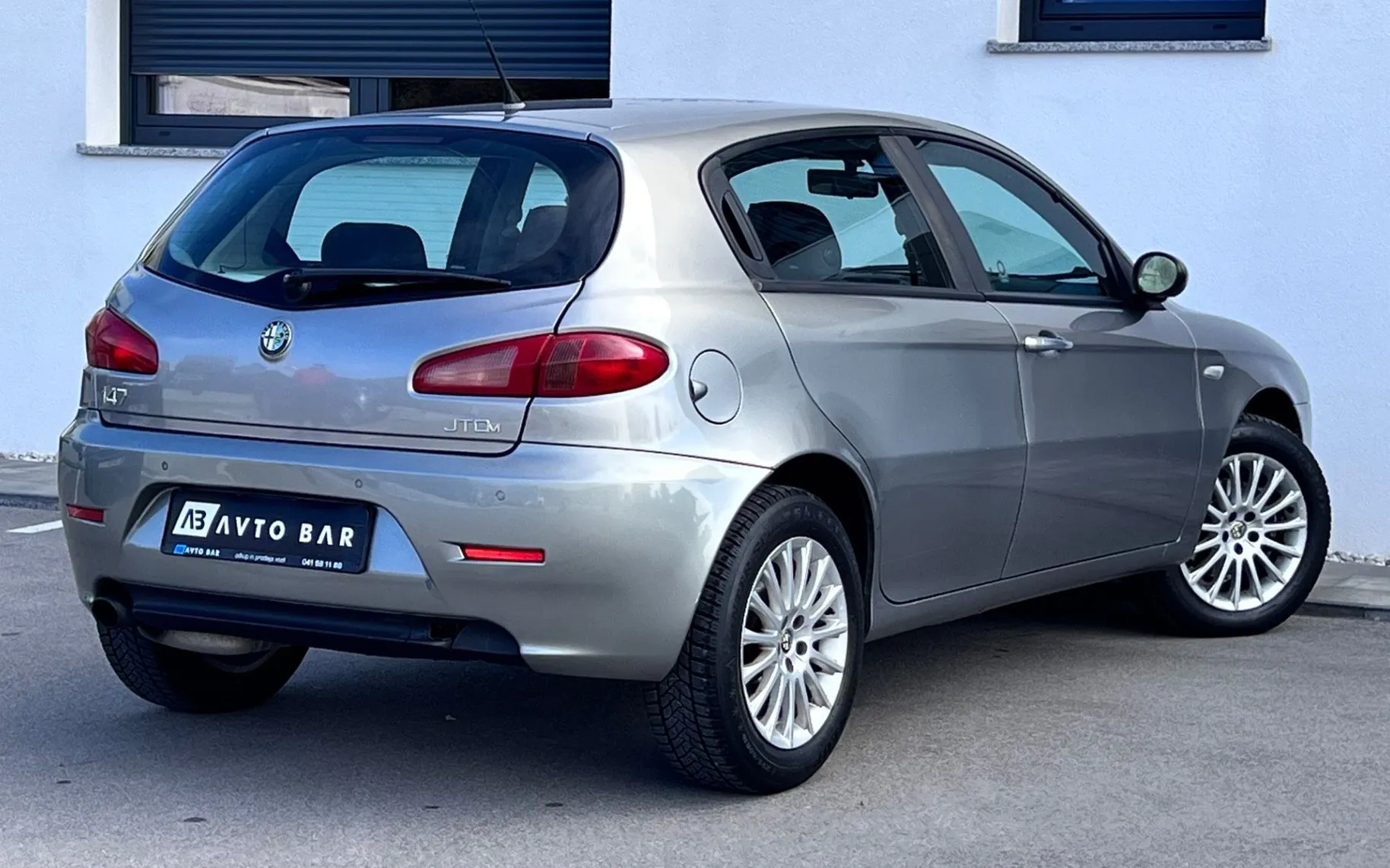 Zunanja slika - Alfa Romeo 147 - 1.9 JTD M-JET+PDC+SAMO 117.875km+TEMP - 6