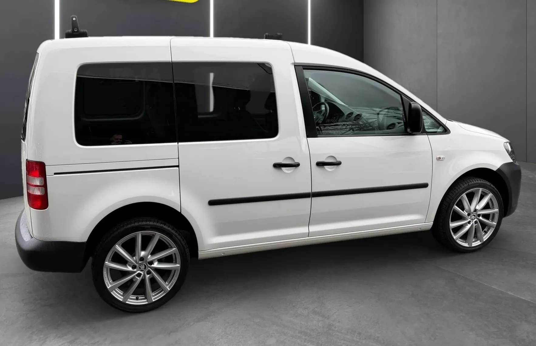 Zunanja slika - VW Caddy - 1.6 TDI MOŽNOST FINANCIRANJA BREZ POLOGA TOP - 7