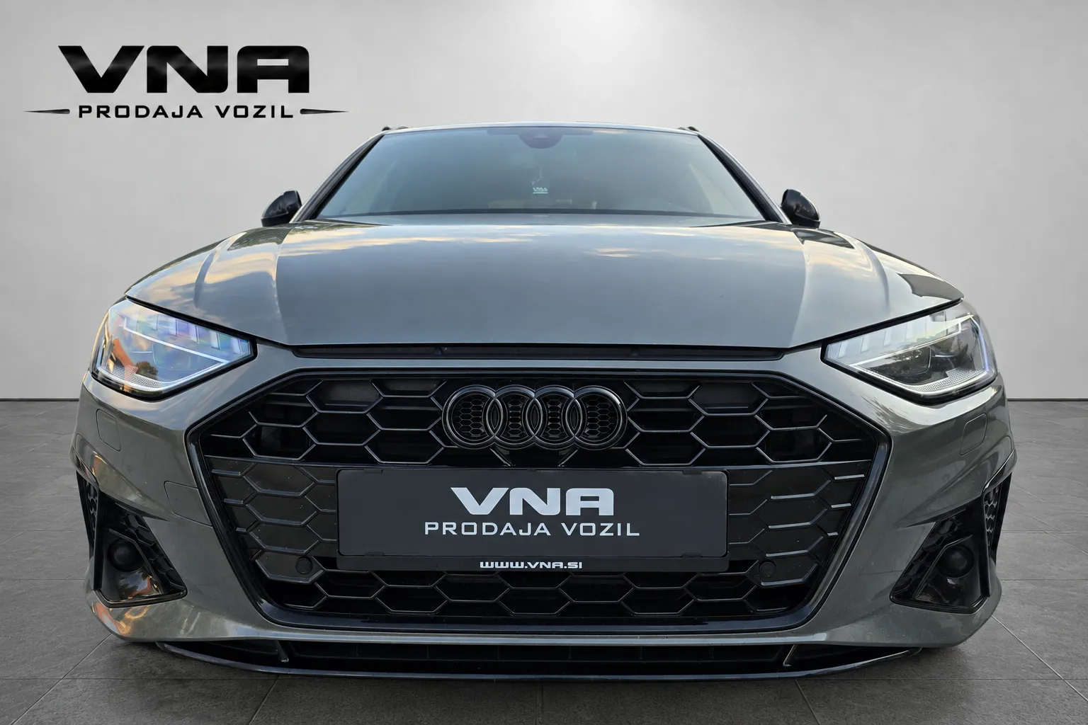 Zunanja slika - Audi A4 Avant - 35 TFSI S-LINE |VIRTUAL|B O|MATRIX|RADAR|KLJUKA| - 2