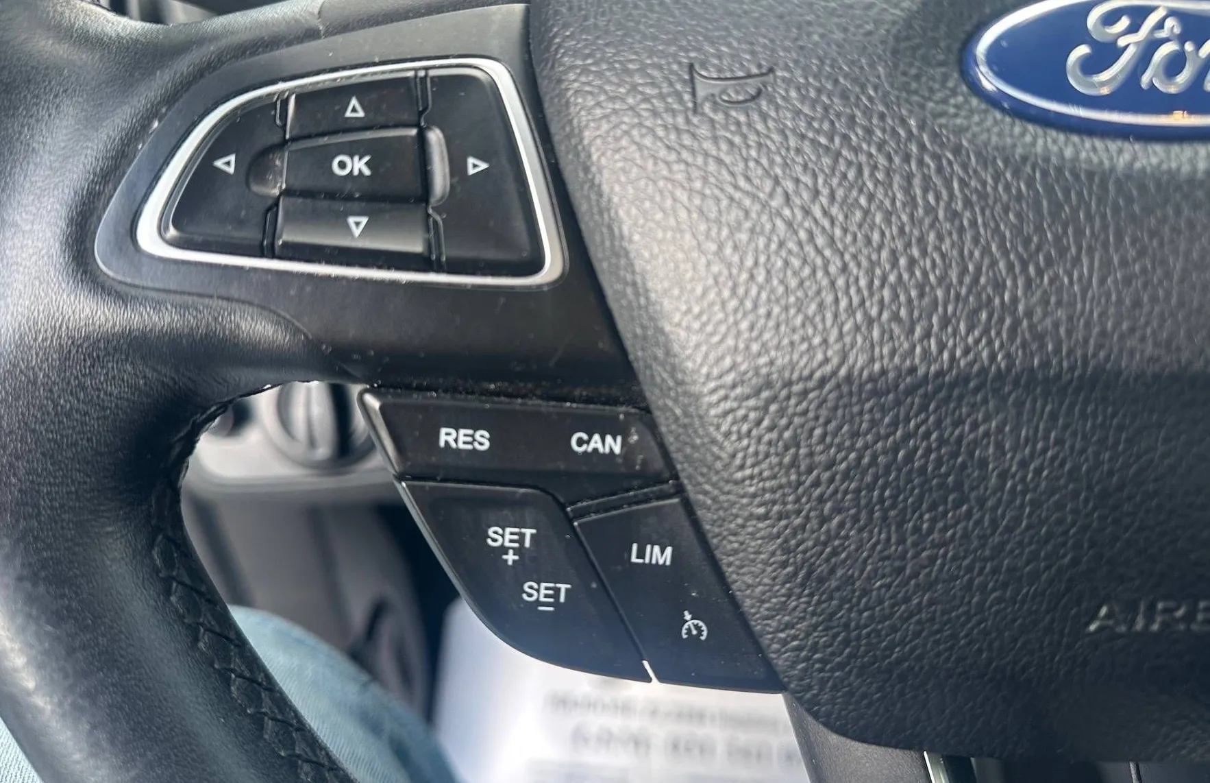 Zunanja slika - Ford C-MAX - 1.5 TDCi LED NAVI TEMP PDC SLOVENSKI 1.LASTNIK - 17