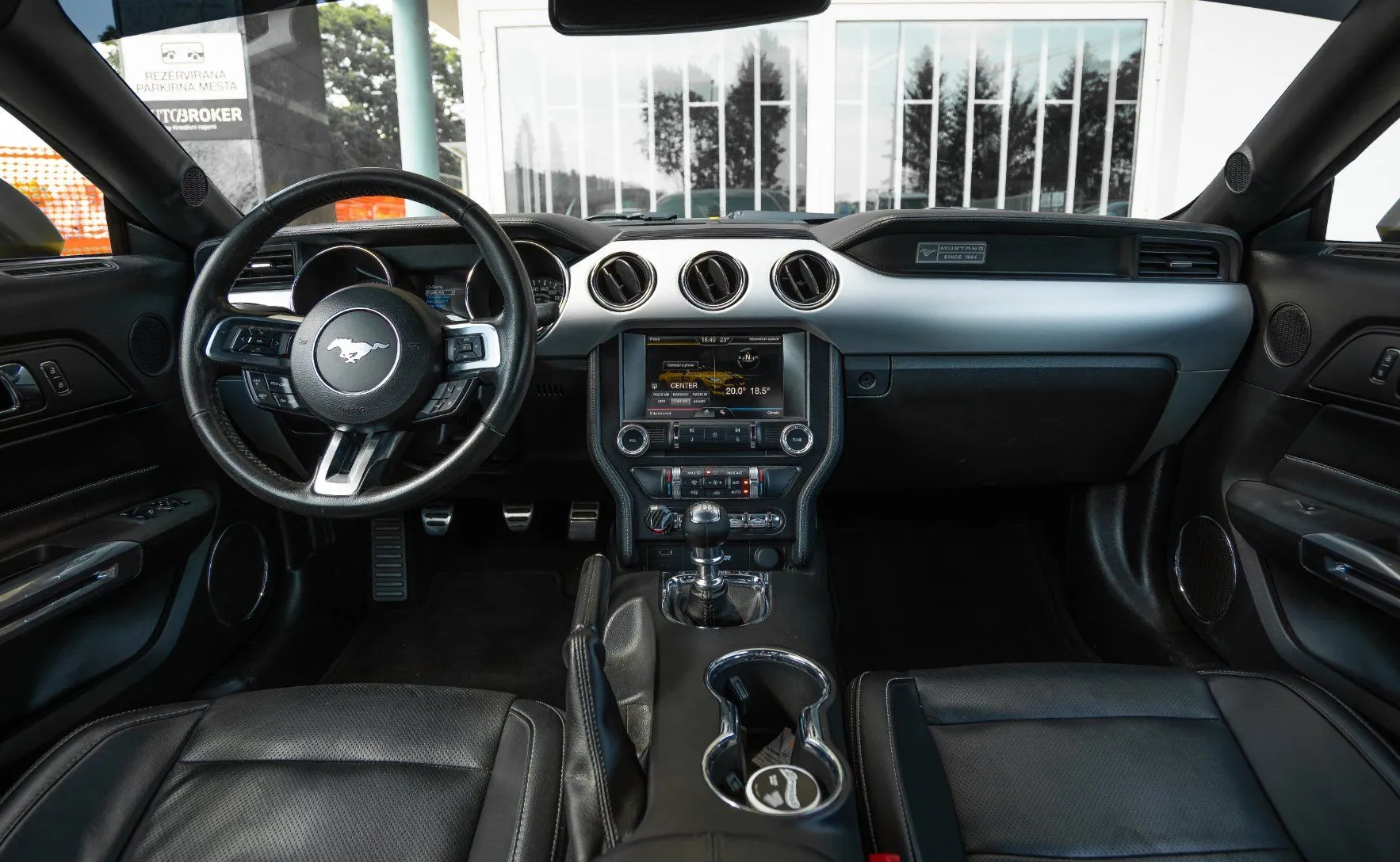 Zunanja slika - Ford Mustang - 2.3 EcoBoost kamera xenon ambientalna osvet. - 11