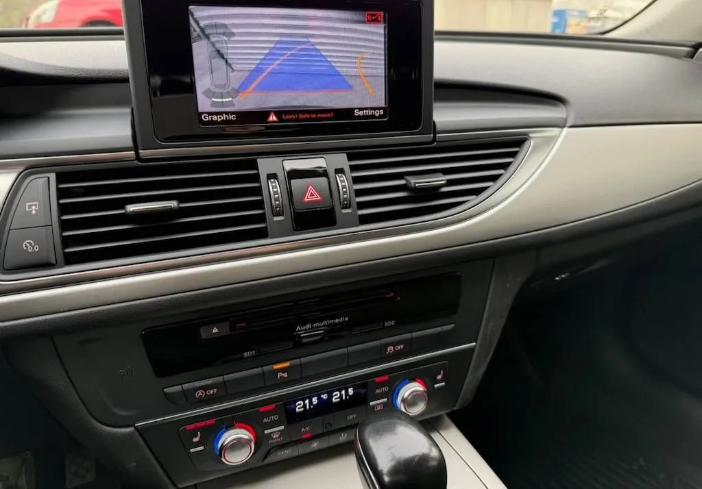 Notranja slika - Audi A6 Avant - 2.0 TDI ULTRA 190PS AVT. XENON-LED-KAMERA ODLICEN - 8