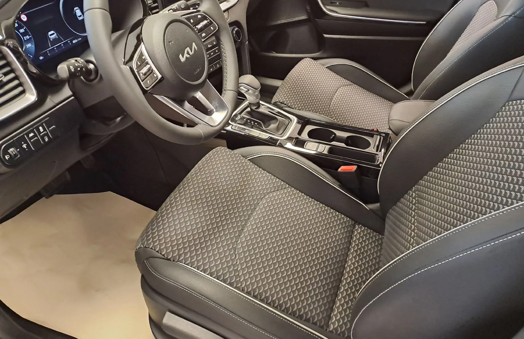 Zunanja slika - KIA XCeed - 1.6 T-GDi EX WAY ISG.7DCT 110.3 kW - 4