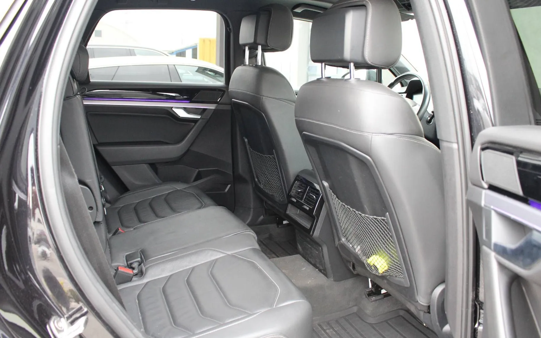 Zunanja slika - VW Touareg - V6 TDI R-LINE LUFT MASAŽA IQ MATRIX ACC KAM PANO.. - 15